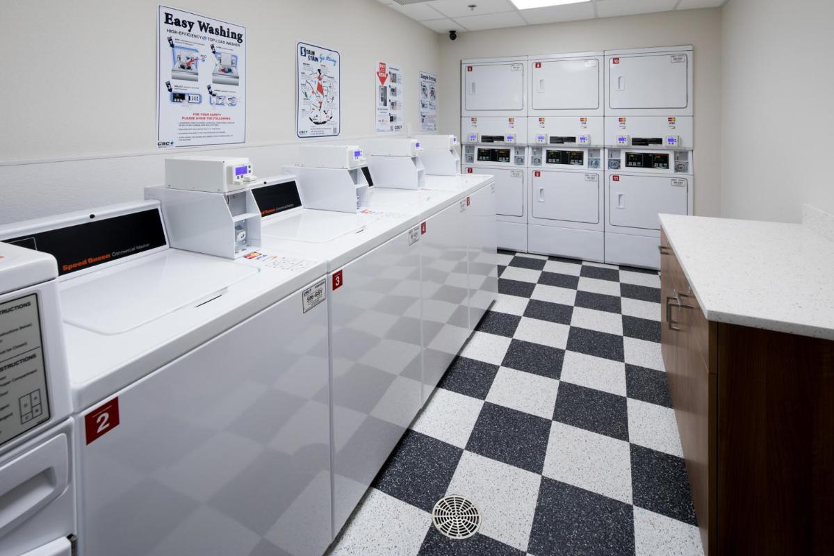 Uptown Suites Extended Stay Austin TX- Round Rock - image 7