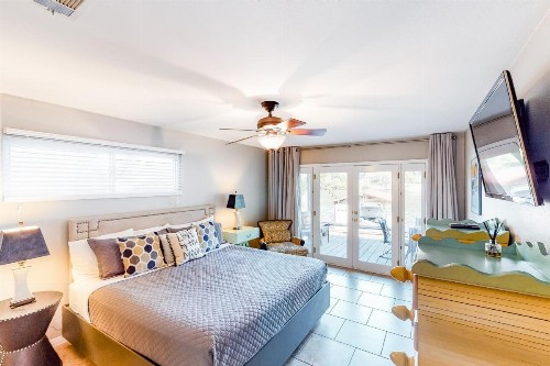 Waterfront Wonder - image 8