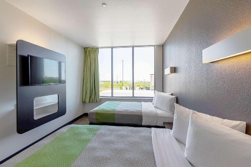 Motel 6 Austin Airport - image 30