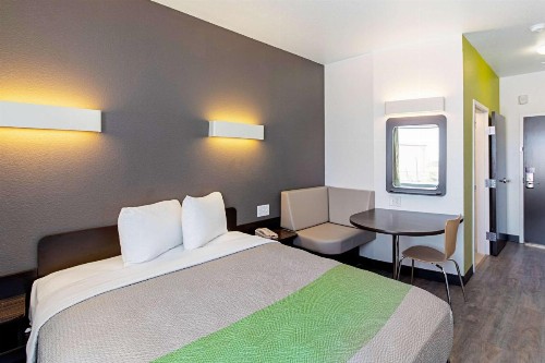 Motel 6 Austin Airport - image 33