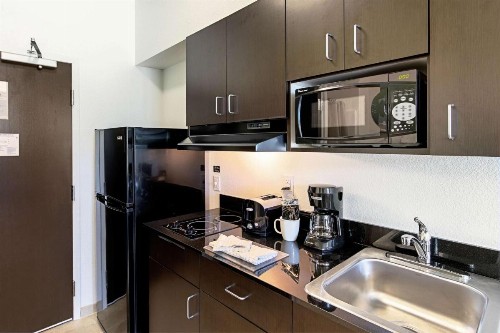 Studio 6 Austin Airport - image 5