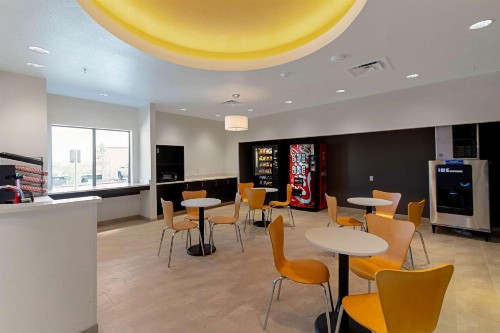 Studio 6 Austin Airport - image 7