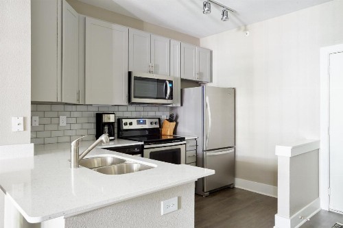 Sonder at East Eleventh - image 10