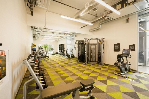Aloft Austin Airport - image 18