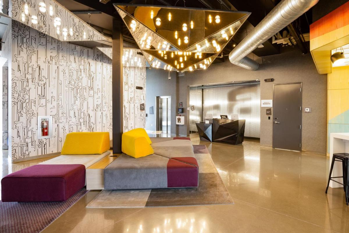 Aloft Austin Airport - image 4