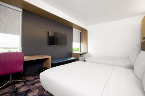 Aloft Austin Airport - image 8