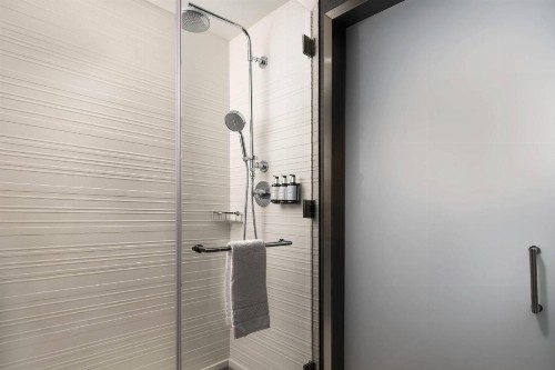 AC Hotel by Marriott Austin-University - image 11