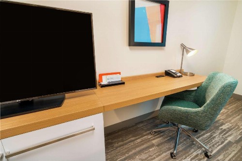 Hilton Garden Inn Cedar Park Austin - image 2