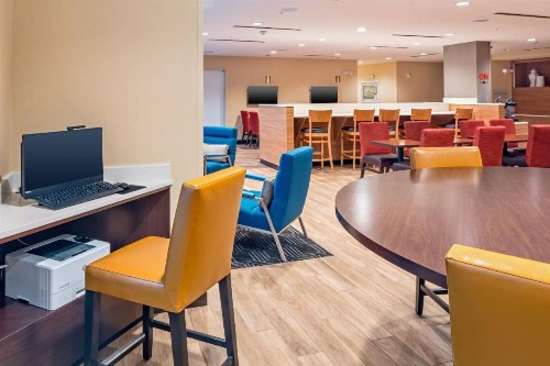 TownePlace Suites Austin South - image 16