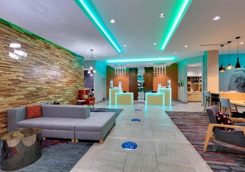 La Quinta Inn & Suites by Wyndham Lakeway - image 34