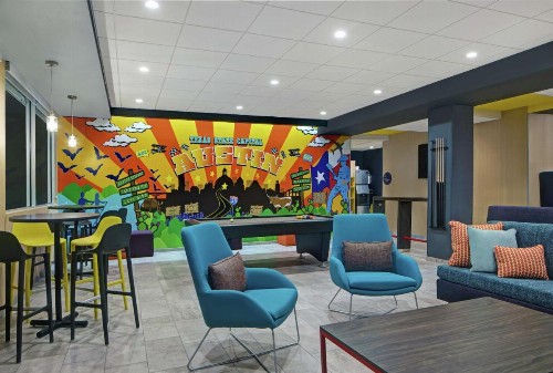 Tru by Hilton Austin Airport TX - image 35
