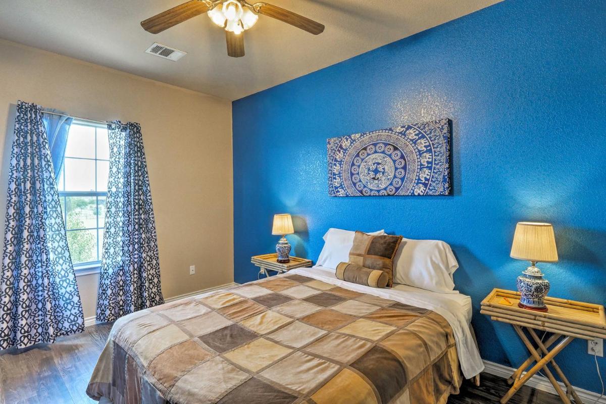 Home with 3 Acres 4 Mi to Circuit of the Americas! - image 6