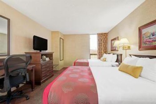 Ramada Austin Central - image 3