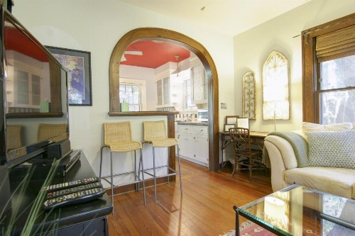 Keasbey Cottage - image 6