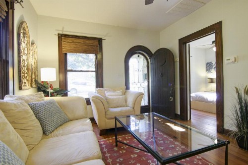Keasbey Cottage - image 8