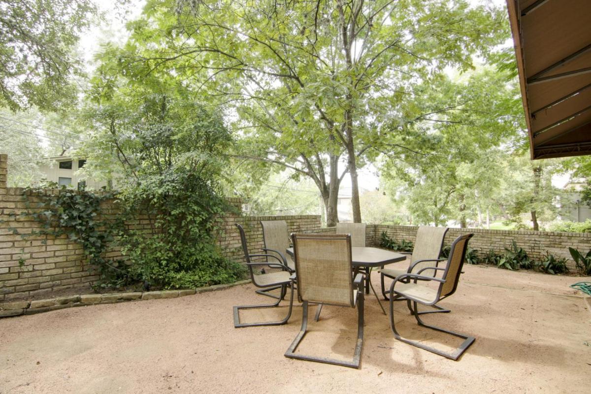 Tarrytown Townhouse - image 3