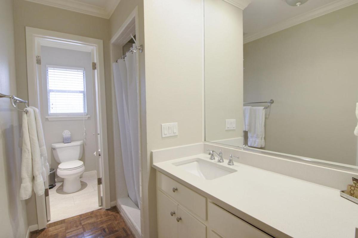 Tarrytown Townhouse - image 5