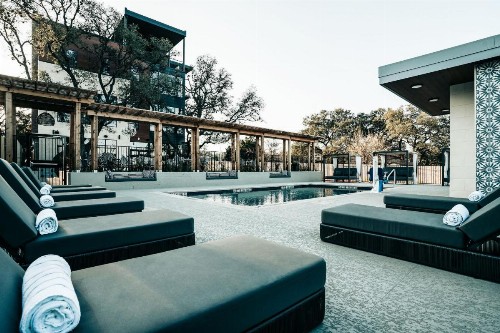 Colton House Hotel - image 4