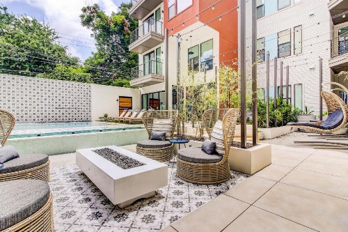 Sentral 1BR Apt in East Austin