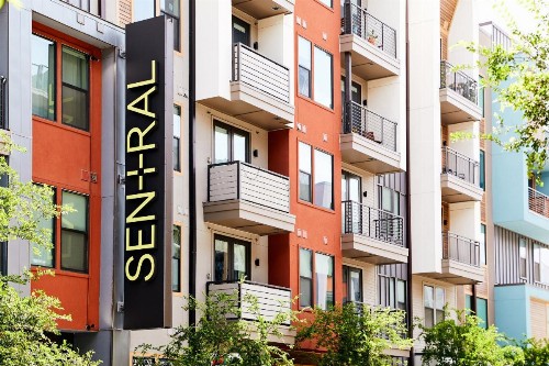 Sentral 1BR Apt in East Austin - image 9
