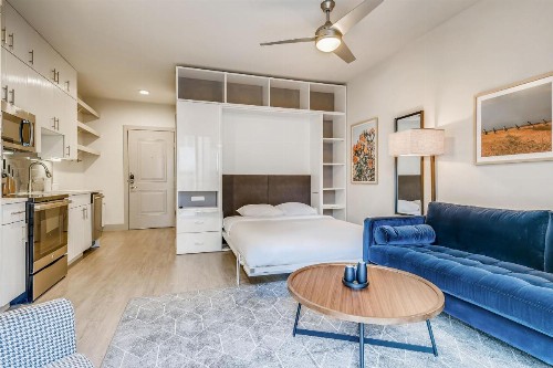 Sentral Studio Apt on East 6th St - image 2