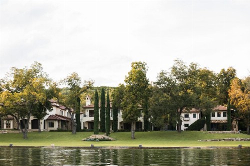 THE ABOVE CROWN JEWEL ON LAKE AUSTIN estate - image 11
