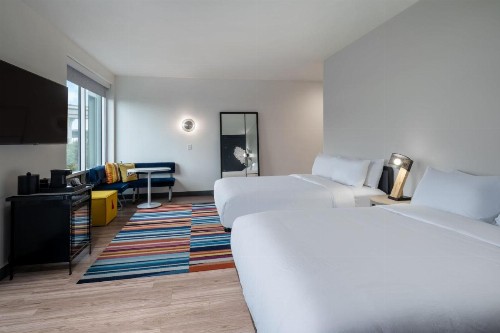 Aloft Austin South - image 11