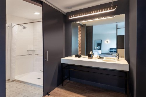 Aloft Austin South - image 19