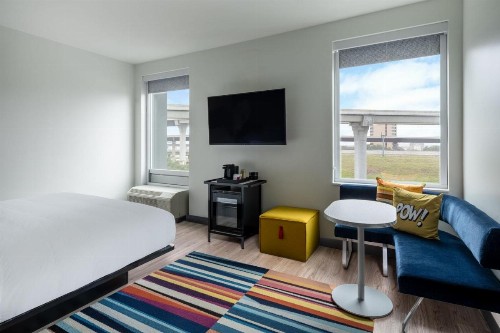 Aloft Austin South - image 9