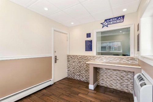 Hollywood Motel - image 3