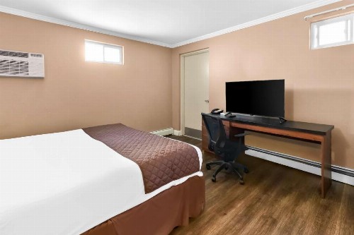 Hollywood Motel - image 34