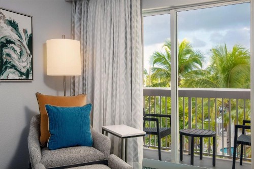 Courtyard by Marriott Miami Aventura Mall - image 10