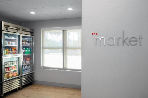 Courtyard by Marriott Miami Aventura Mall - image 23