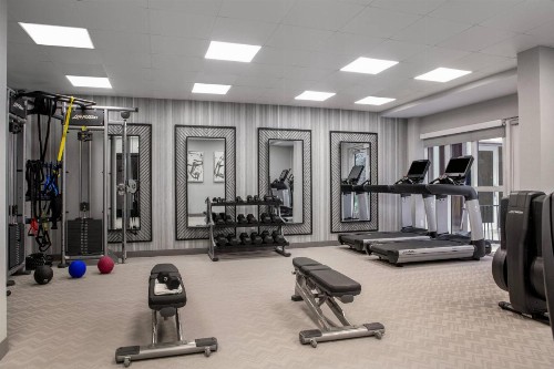 Courtyard by Marriott Miami Aventura Mall - image 30
