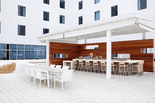 AC Hotel by Marriott Miami Aventura - image 10