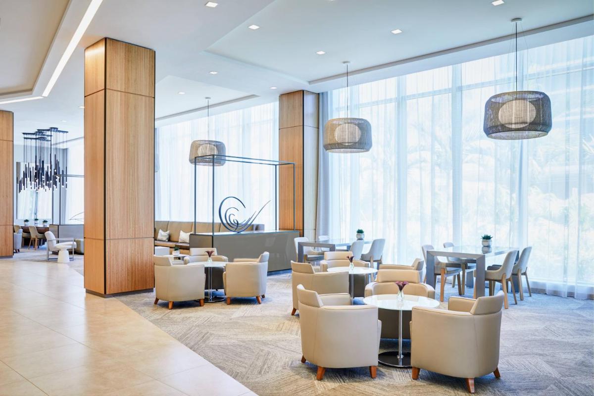 AC Hotel by Marriott Miami Aventura - image 2