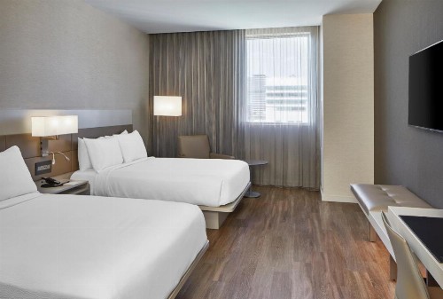AC Hotel by Marriott Miami Aventura - image 26