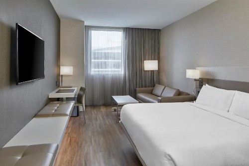 AC Hotel by Marriott Miami Aventura - image 32