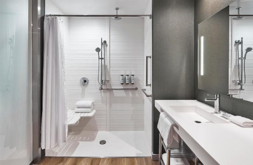 AC Hotel by Marriott Miami Aventura - image 47