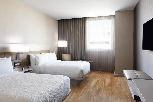 AC Hotel by Marriott Miami Aventura - image 8