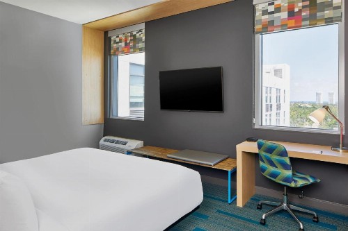 Aloft Miami Aventura - image 12