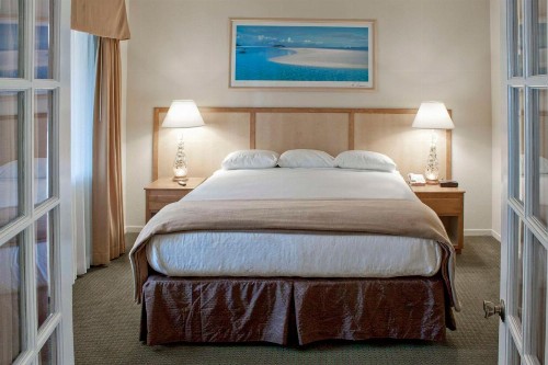 San Luis Bay Inn - image 26