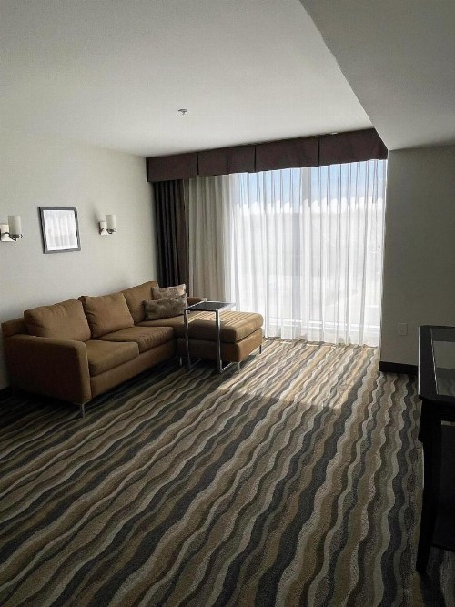 Cambria Hotel Cleveland Avon - image 27