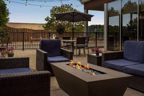 Cambria Hotel Cleveland Avon - image 28