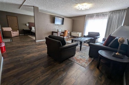 Comfort Inn Near Vail Beaver Creek - image 13