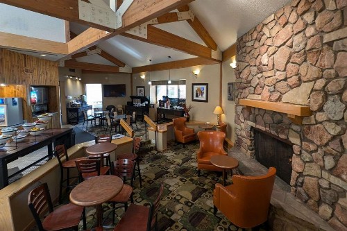 Comfort Inn Near Vail Beaver Creek - image 17