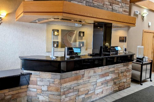 Comfort Inn Near Vail Beaver Creek - image 28