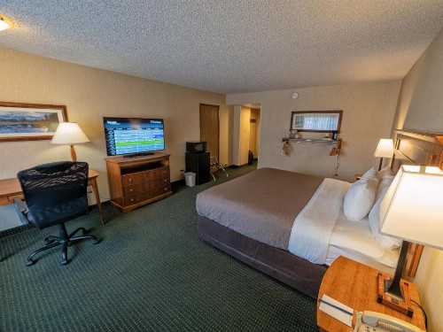 Comfort Inn Near Vail Beaver Creek - image 9