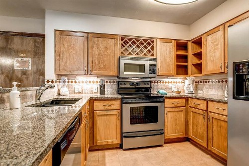 GetAways at Falcon Point Resort - image 20