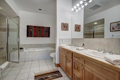 Avon Village - image 30